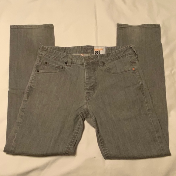 DC Straight Fit Steel Grey Wash Jeans (32x32) EUC - Picture 12 of 14